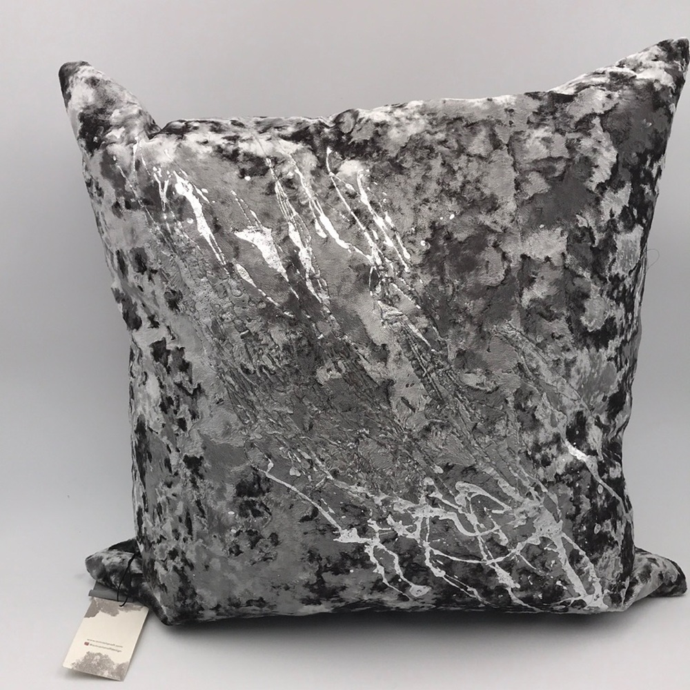 Aviva Stanoff Velvet Metallic Decorative Throw Pillow